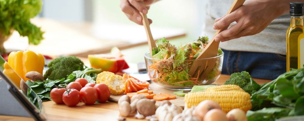 冬季养肺攻略：从食补开始，轻松呵护肺部健康