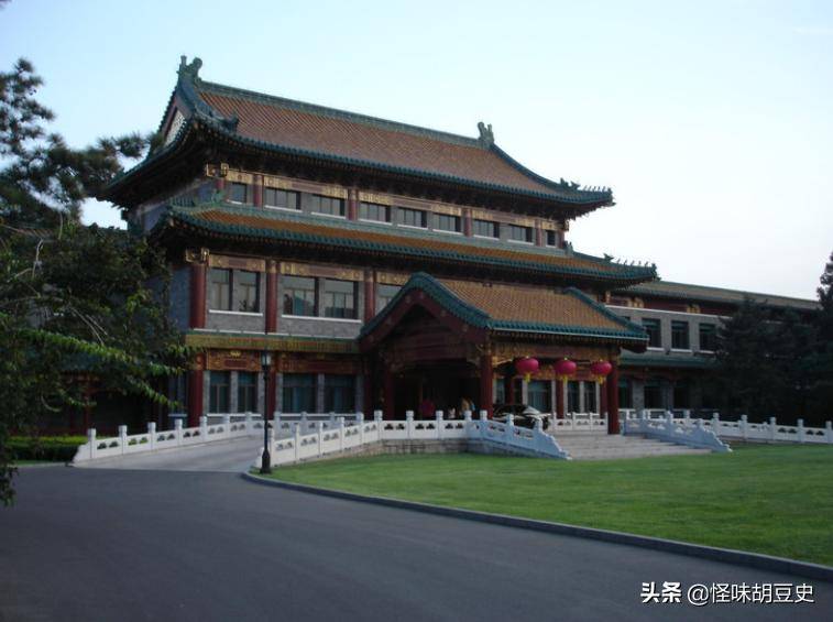 王广宇：由陈伯达字画引起的一次小风波