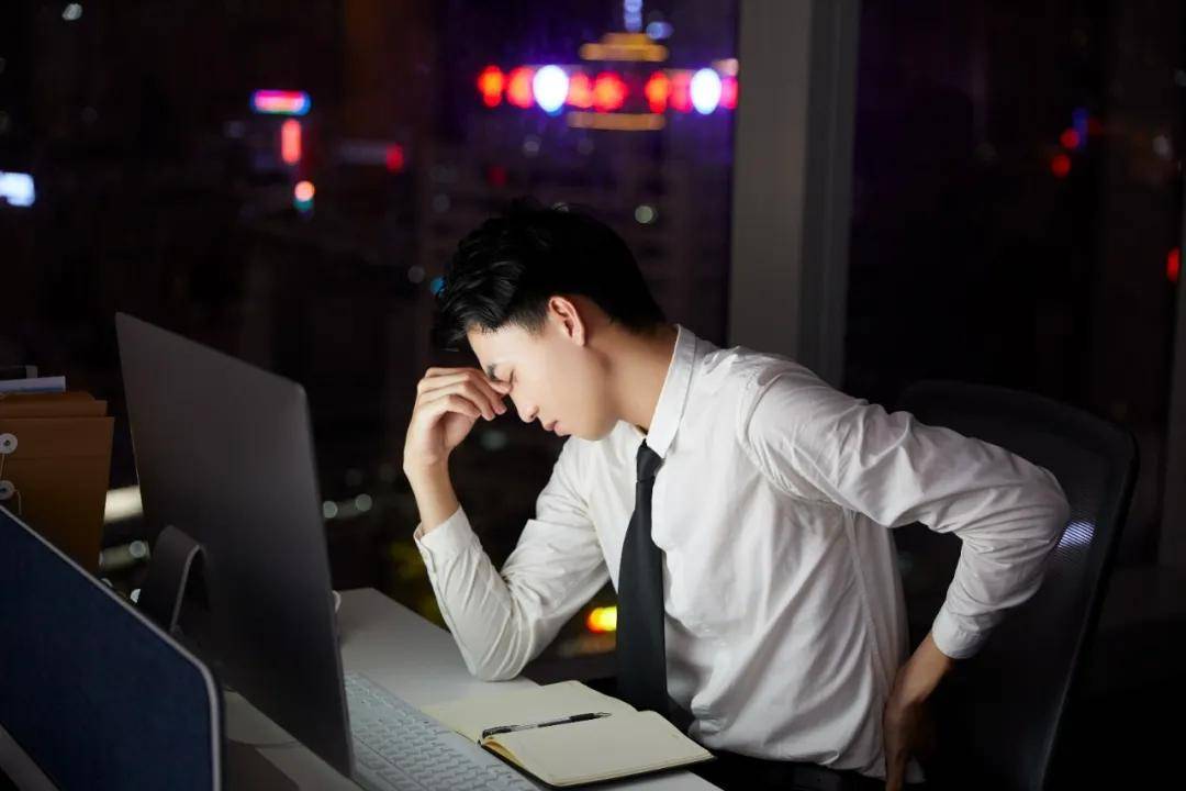 不想久坐腰疼？骨科医生分享3种护腰垫帮您！