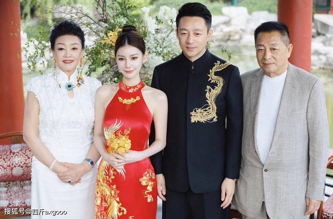 原创            汪小菲520秀恩爱翻车，文案暗藏玄机遭质疑，张颖颖两次发文炮轰