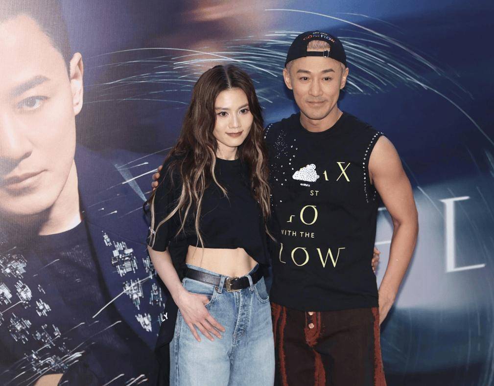 周秀娜向首场观众道歉了：对不起大家