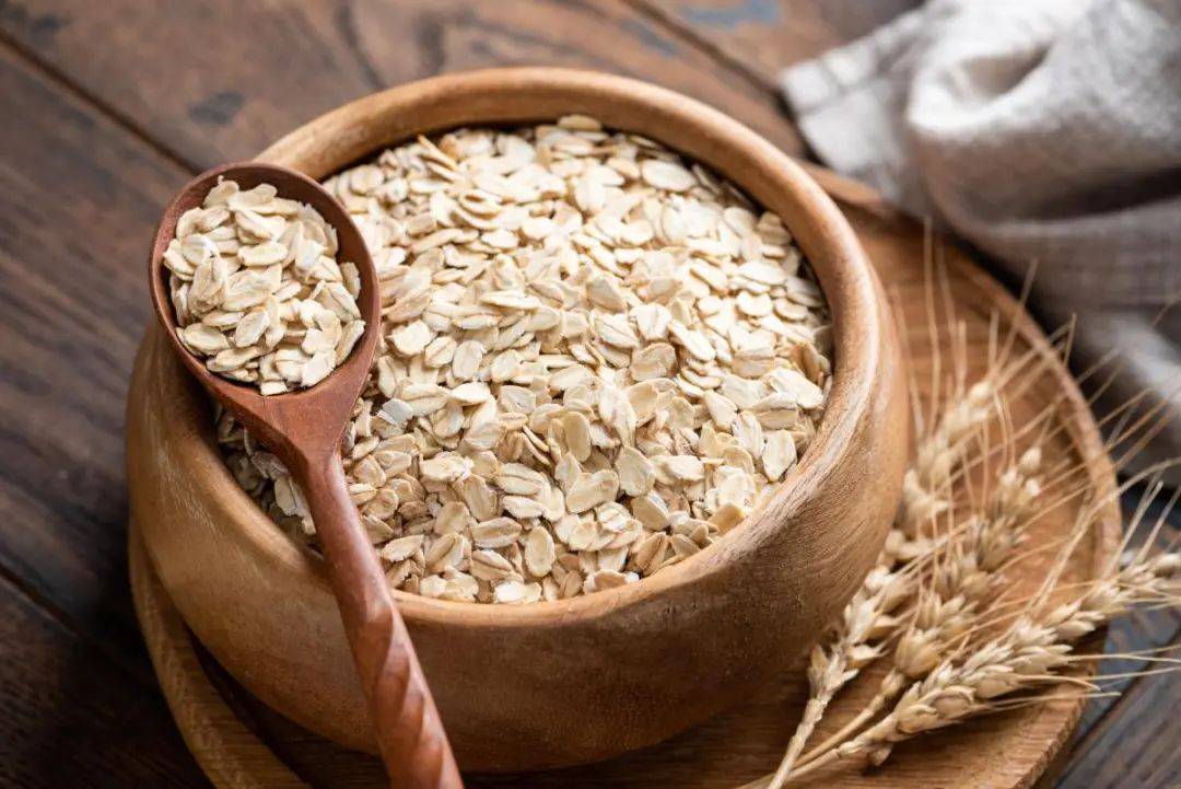 经常打嗝可能是你食物吃错了，这6种容易胀气食物少吃！