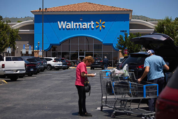 出尔反尔？美零售巨头被曝要求中国供应商承担最高66%关税成本