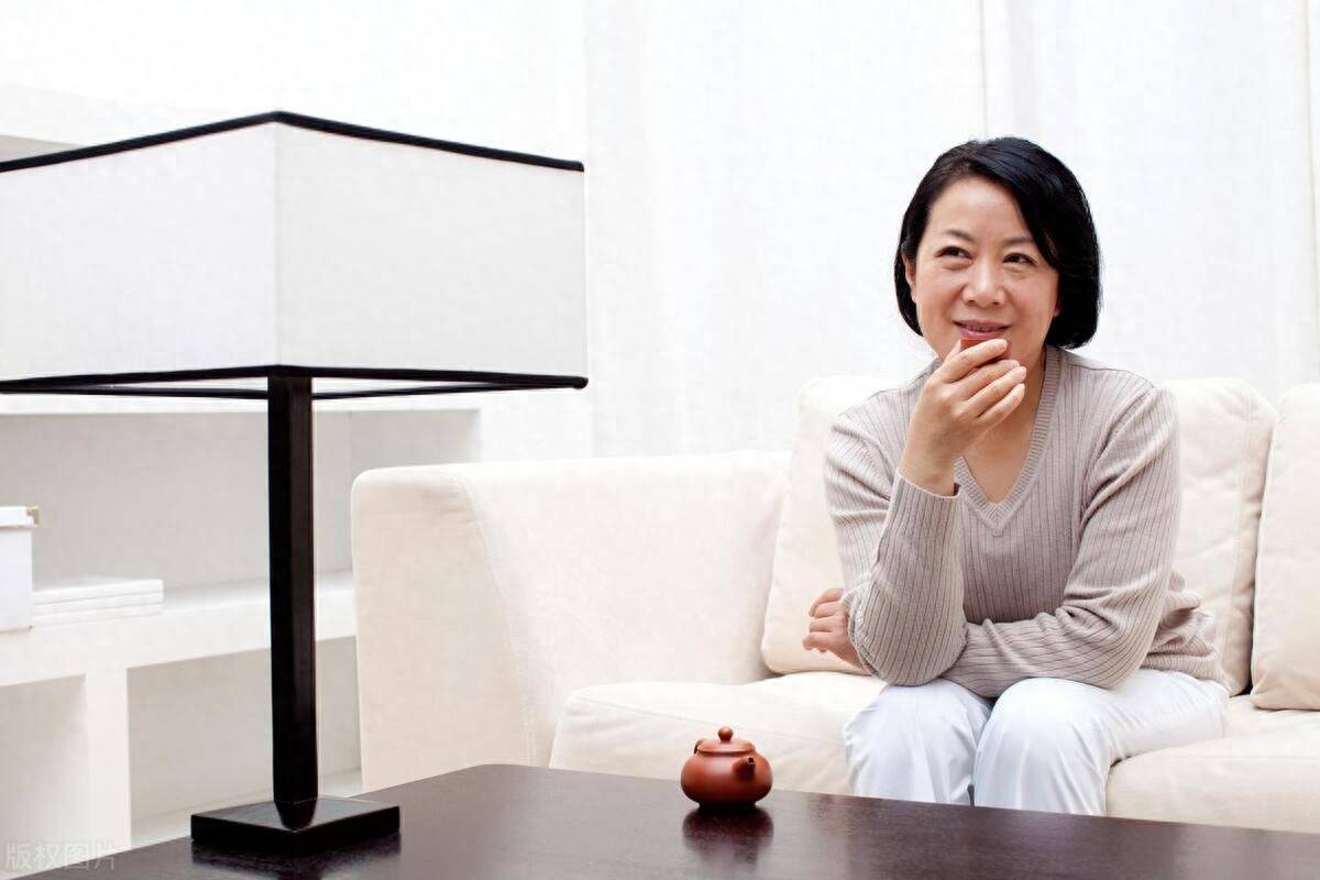 原创            60岁以上退休夫妻，如果符合以下10条，可跑赢99%的家庭，别不信