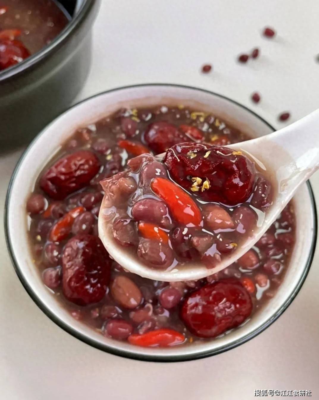 原创            立夏后，别忘了吃这三红食物，养心安神，提升免疫力稳健迎夏