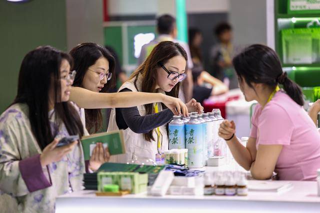 第七届中国国际茶叶博览会在杭州开幕