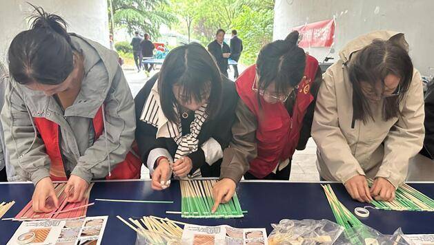 非遗颂母爱，竹编传温情