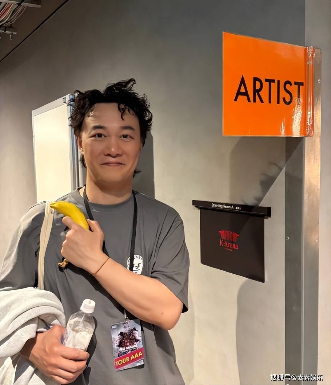 原创            陈奕迅报平安，另一位女歌手牵扯其中，引发争议被无端网暴