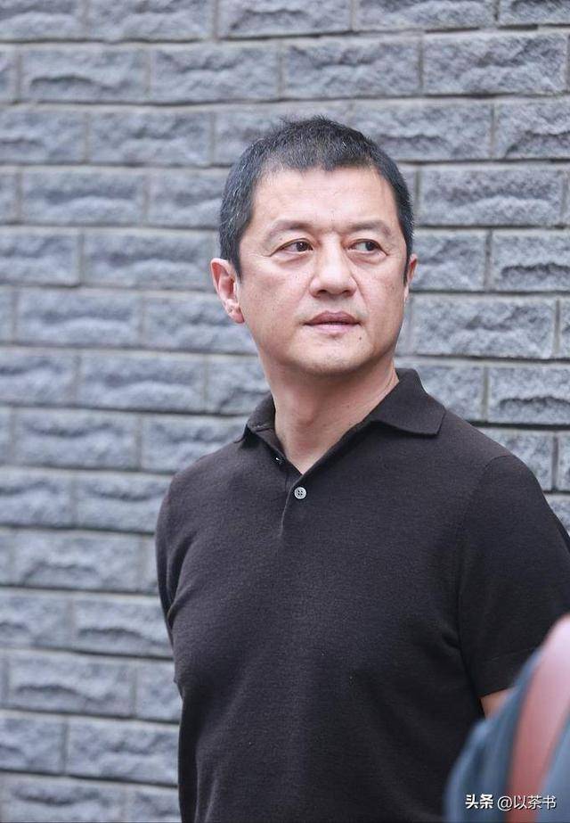 原创            李亚鹏现状：在北京租房生活，一家五口挤小房子，都是创业惹的祸