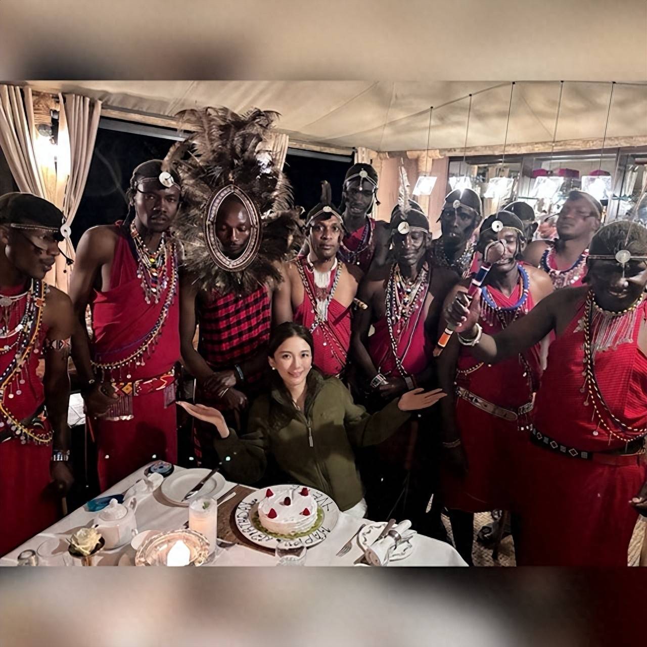 TVB小花非洲奢华庆生，生日获猛男团热舞祝福，富贵生活引热议