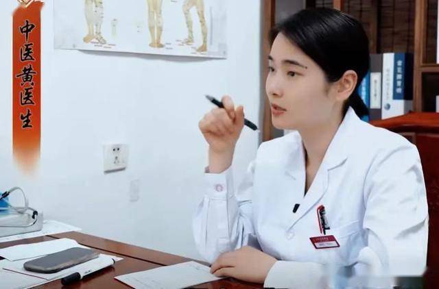 身上痒，起红疹？两味中药：清浊尿退红疹，祛湿止痒！