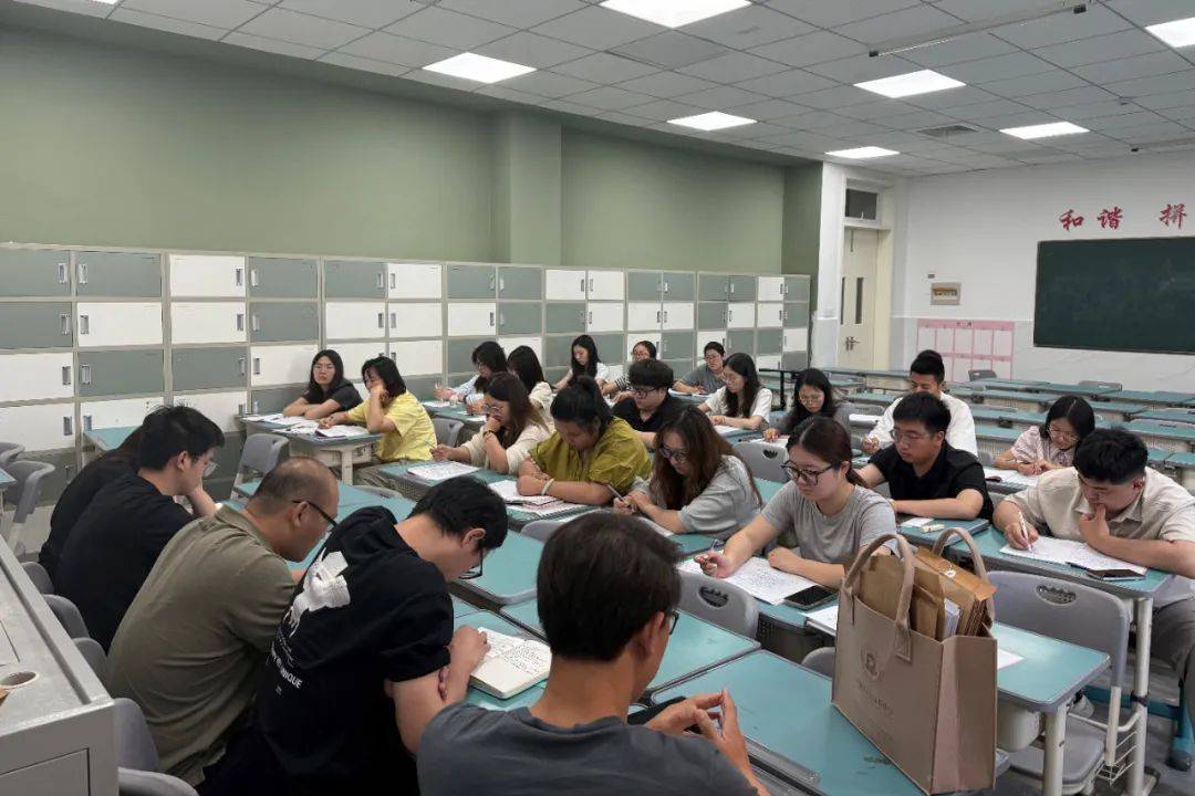 德清求是高中：护航学生考试周心理健康 | 国美部班主任心理培训