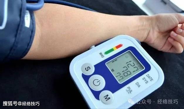 原创            每天10分钟，穴位锻炼稳血压