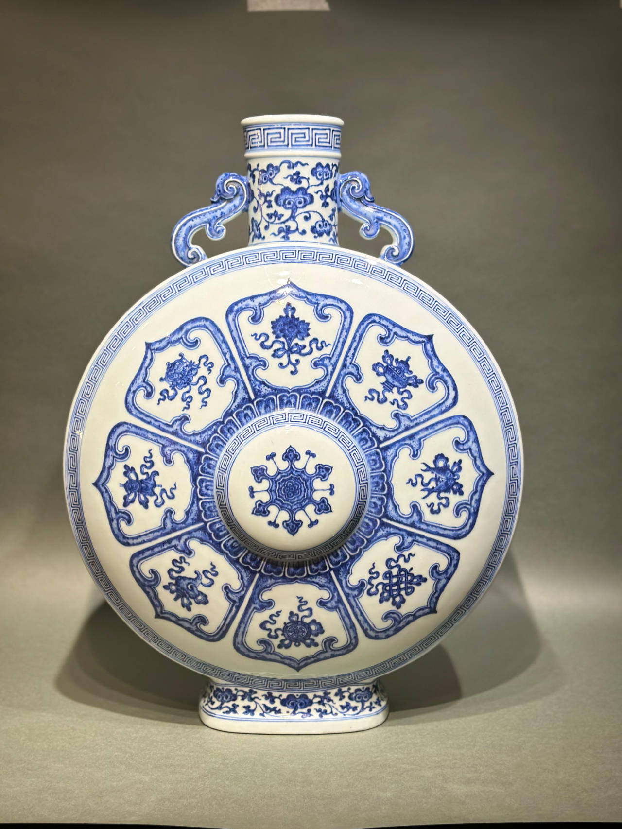 香港国际古玩展解锁艺术五月新热潮