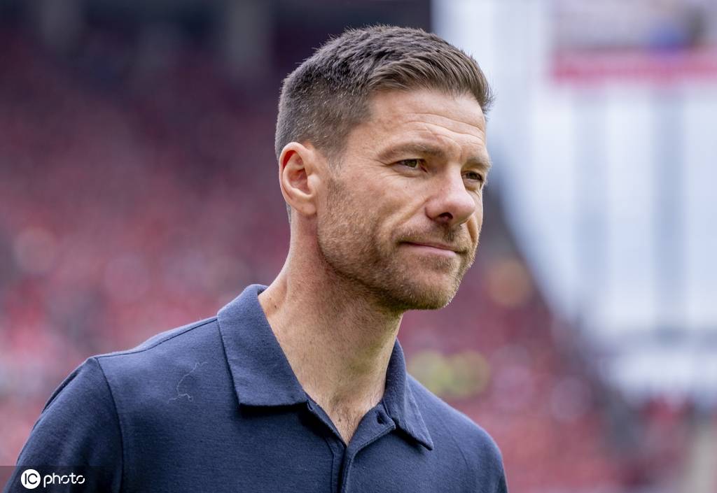 官方：哈维·阿隆索担任皇马主教练 任期三年&率队战世俱杯