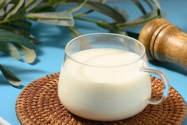 立夏养骨正当时！少吃白菜萝卜，多吃这4样，腿脚更有劲