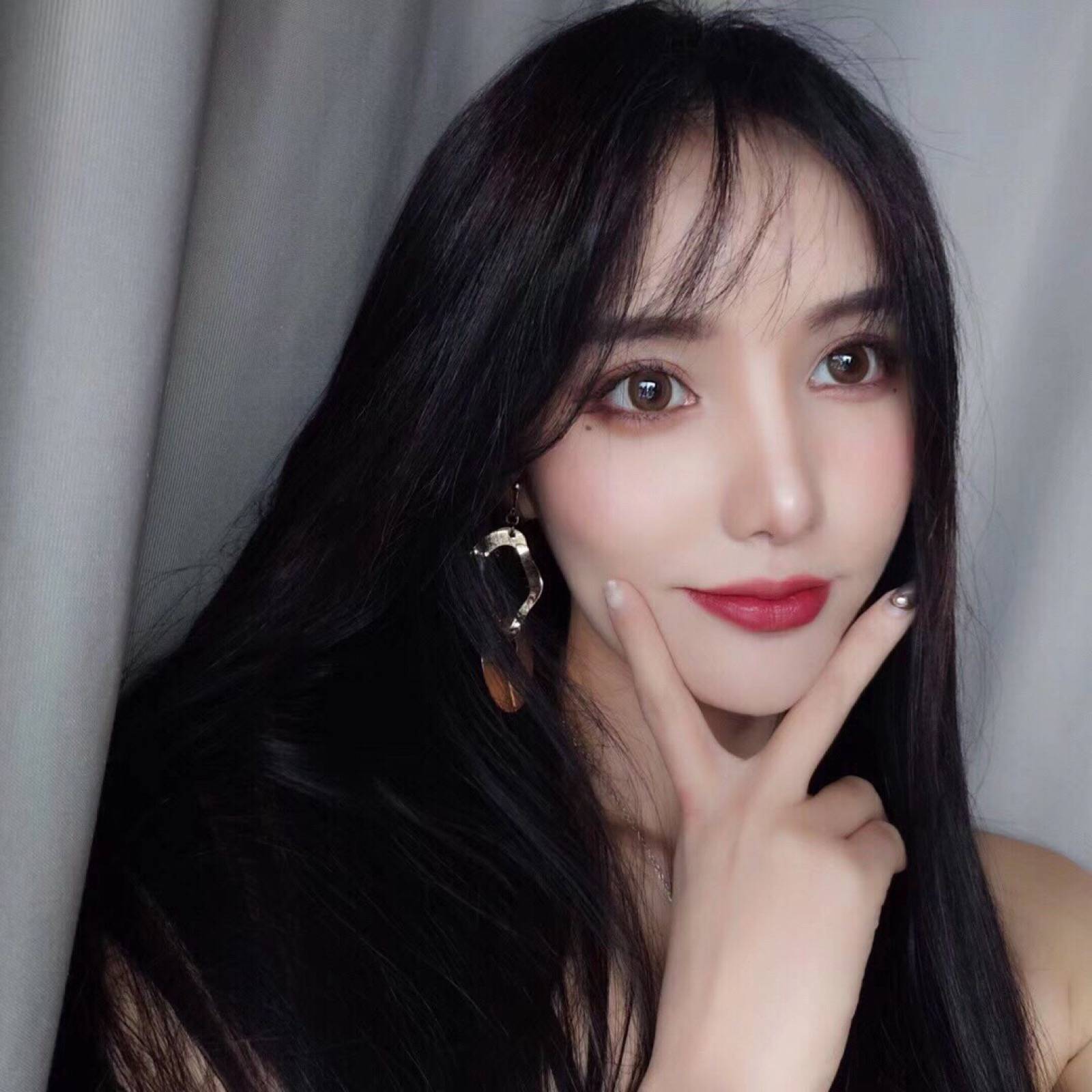 你知道成熟男人最吸引人的五个特质吗？这些会让你深陷其中