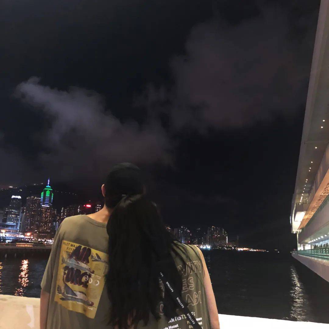 我，24岁，掉入「性困局」