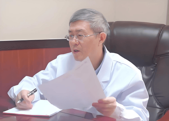 脑梗康复食疗新方案：曹启富医生的“三时养络法”