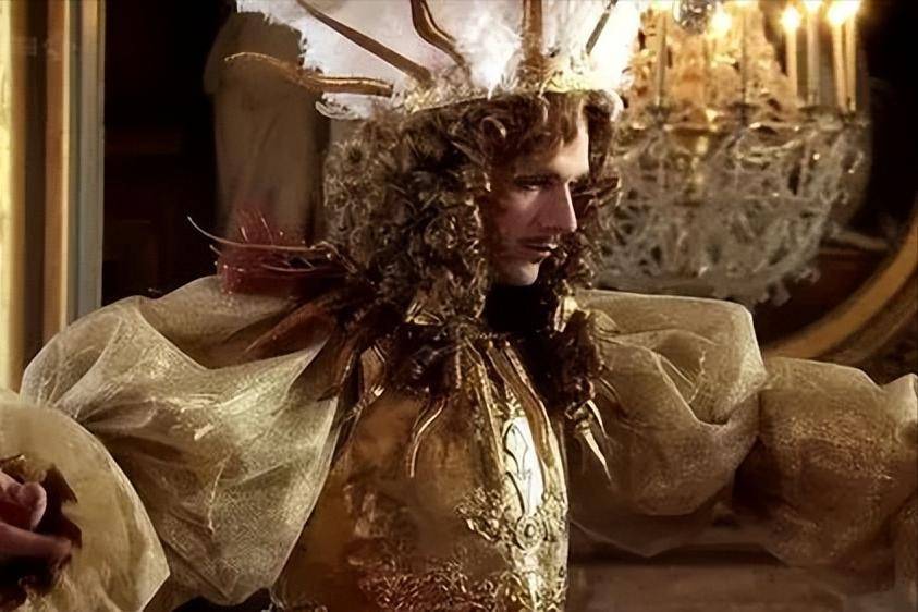 原创            路易十四到底有多臭？十米开外臭到令人作呕，他为何一生不洗澡？