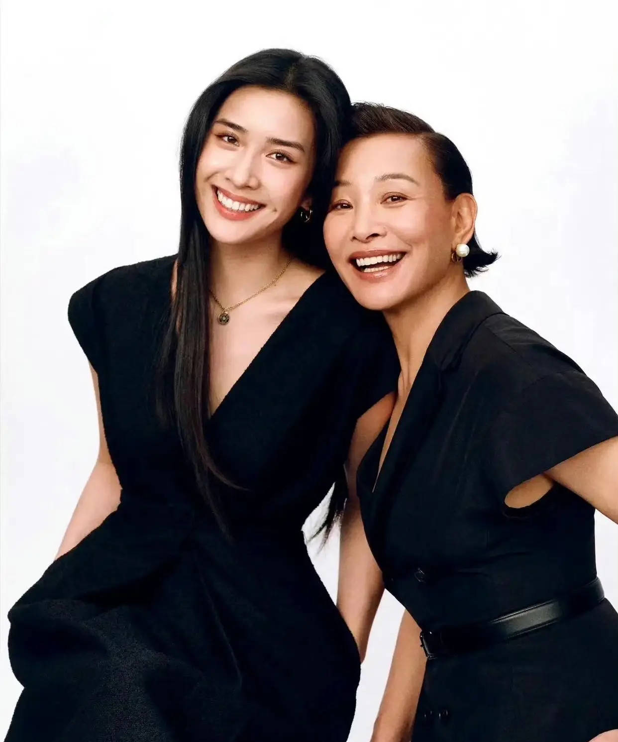 陈冲小女儿许文姗纽约大学毕业！将正式踏入演艺圈