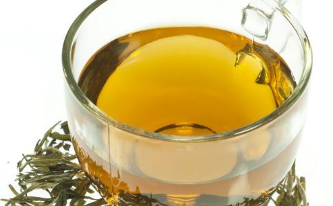 夏季上火怎么办 女性喝什么药茶能降火 哪些药茶可以降火