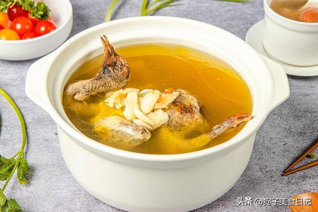 天热就馋这汤，煮一锅全家喝，清爽解暑又祛湿，老人孩子要多喝