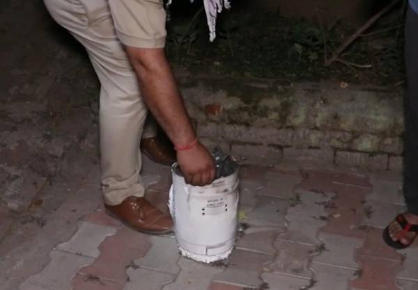 “全球军方都将研究印巴空战，中国与西方最强大武器直接对决”