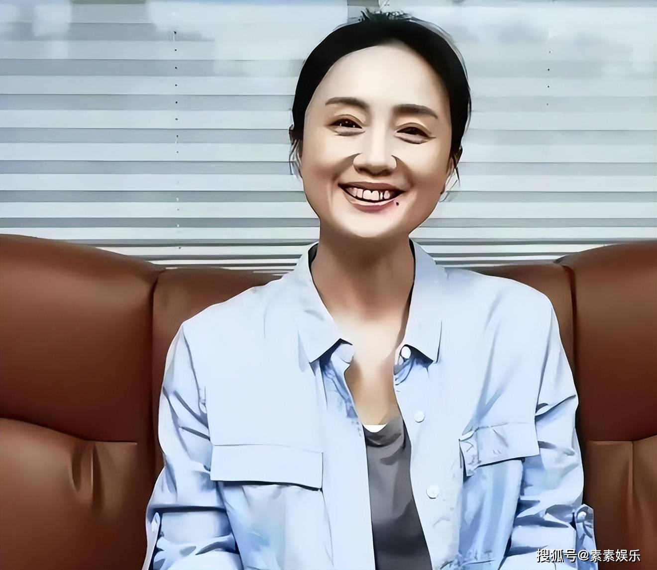 原创            李乃文喊话辛柏青有我们，朱媛媛离世第9天，老同学一起缅怀