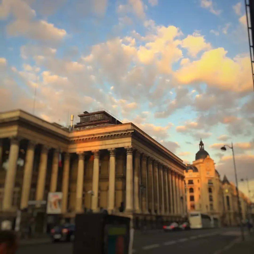 巴黎：一座城市的艺术情书