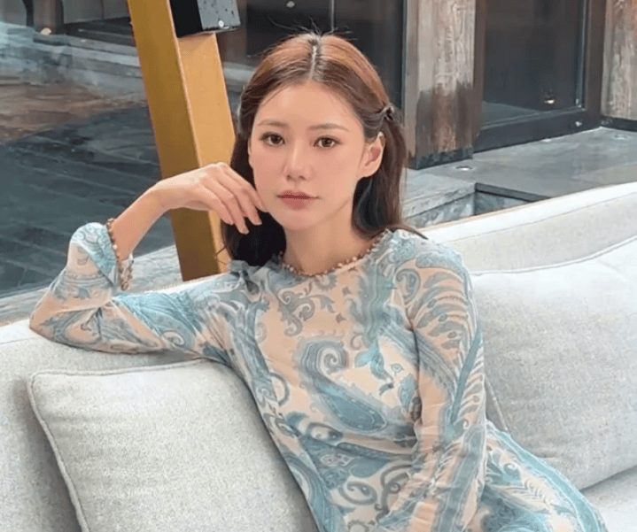 原创            设计师兰玉拒绝给汪小菲做婚纱，直言三观不合，马筱梅怒斥蹭流量