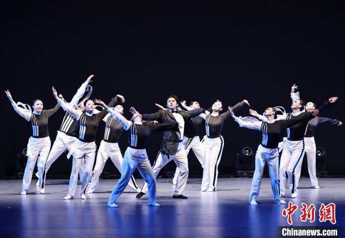 辽宁省残疾人艺术汇演暨文化周启动仪式举办