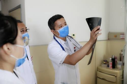 精准“针”探破迷局 北京大学首钢医院巧解罕见病诊断难题