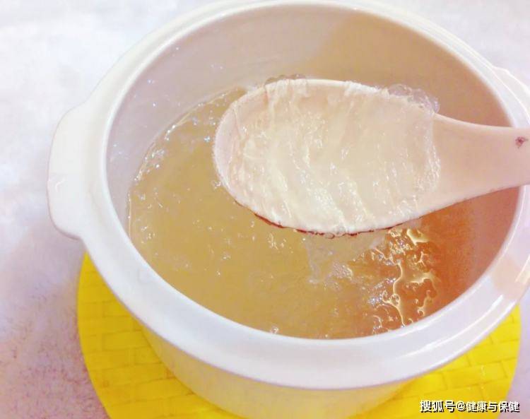 原创            常见美容养生长寿药膳（上）