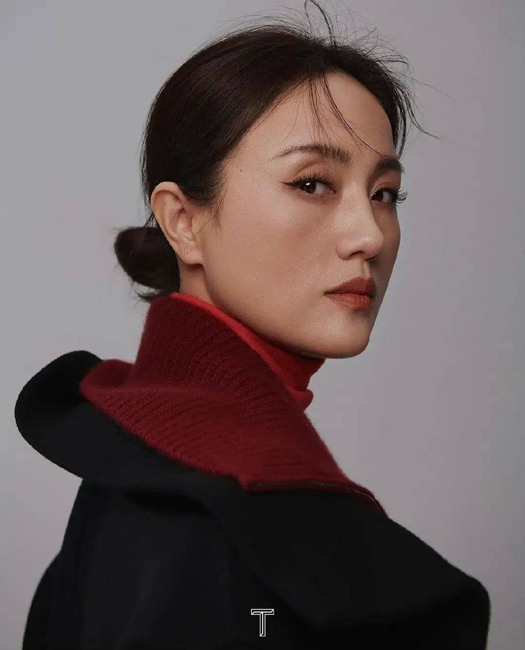 原创            三十年零差评演艺生涯，不止“国民媳妇”的朱媛媛做到了不是大明星，却是大演员