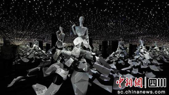 格拉夫成都举行婚嫁珠宝限时体验展 颂扬不渝挚爱