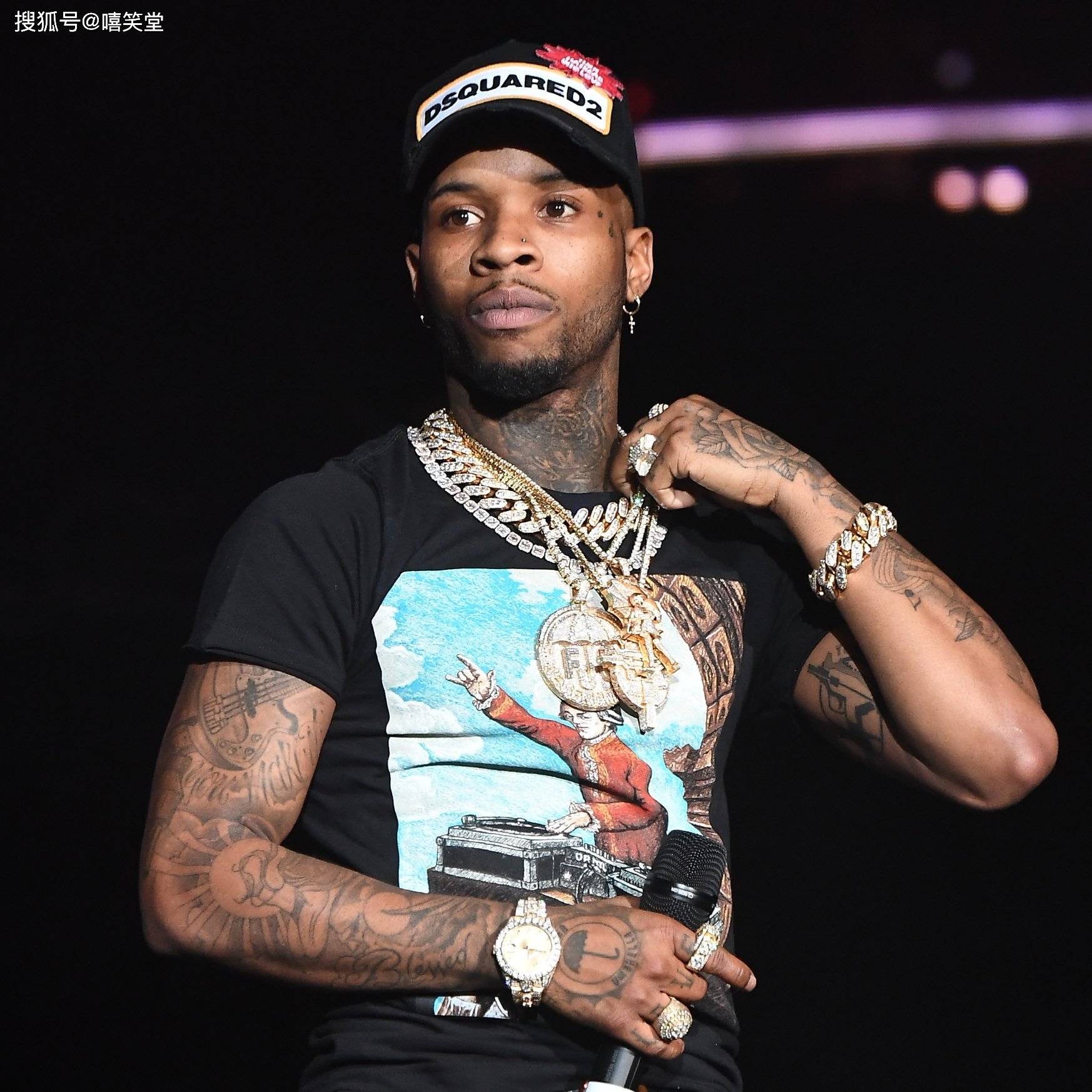 原创            知名Rapper身中14刀，差点去世！