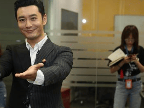 原创            黄晓明的打字速度10年都写不完论文