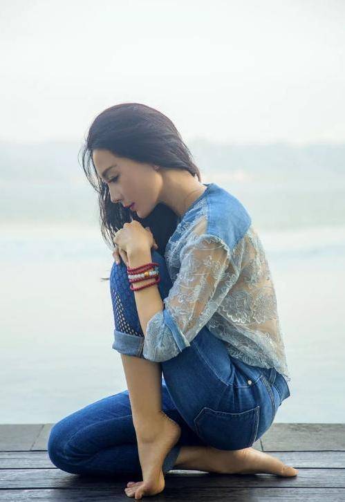 就知道夸文玩男，夸一夸文玩女孩不行吗？细数文玩女孩的13个优点