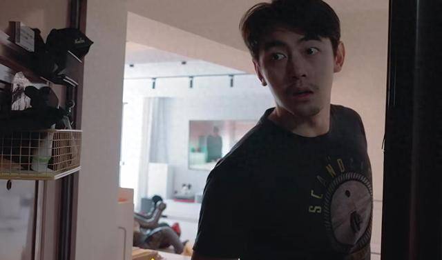 迟来的深情比草贱！分手6年后，独居老破小的纪凌尘终于反思了！