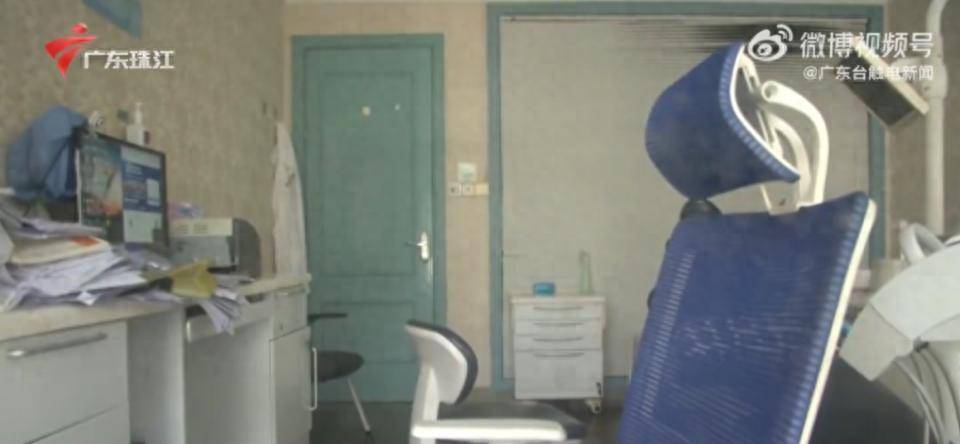 广东一男子花35000元种牙，牙被拔光后诊所跑路，当事人：只能喝点粥