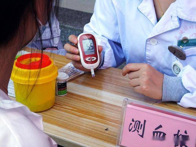 什么样的血糖最危险？提醒：血糖有6条警戒线，或许你已经越过了