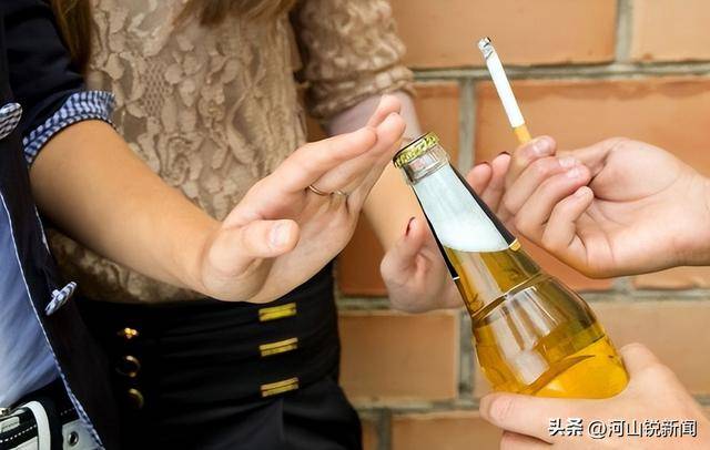 医生警告：肌酐一旦超这个标准，马上管住嘴巴，否则或引发肾衰竭