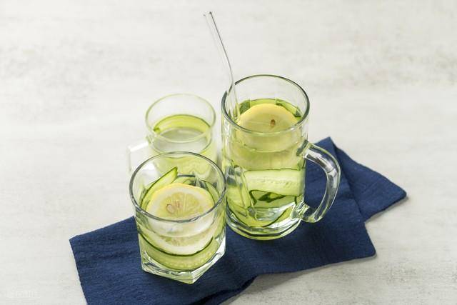 每天一杯柠檬水，真的能瘦？真相来了！