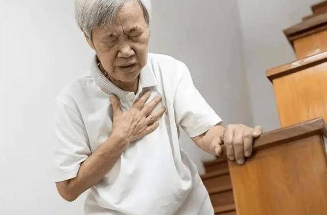 冠心病最终是治死的？患冠心病，不治疗反而更好？医生说出实情