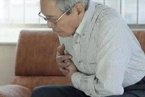 慢阻肺再次成为社会焦点！医生告诫：患慢阻肺的人，多半有3共性