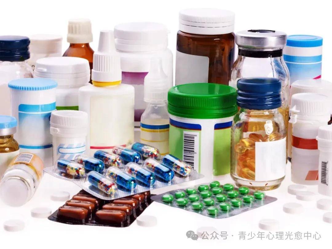 长期服用安眠药：你不知道的5大健康危机与科学替代方案