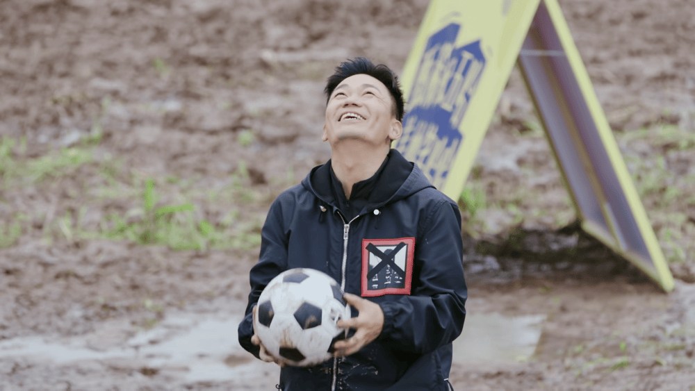 《五哈》第七期炸裂出圈！王宝强回归引爆回忆杀，龚俊暖心举动获赞