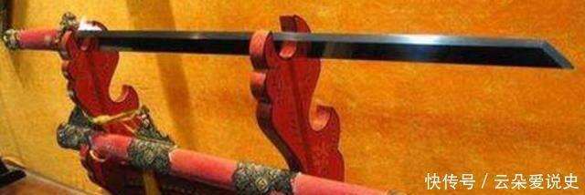 原创            为何古人大刀上要装一串铁环？专家：碰上带有这刀的人，赶紧跑