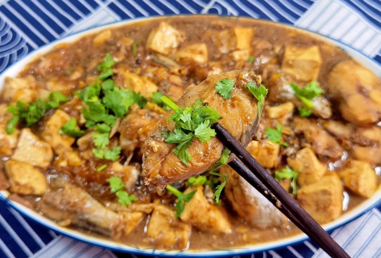 原创            中老年人要先养骨，别光喝牛奶！建议多吃这4样，腿脚有劲身体好